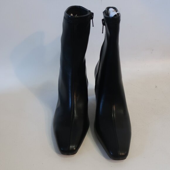 NWOB Womens Steve Madden Willah Black Faux Leather Ankle Zip Heeled Booties 7 - Picture 5 of 14